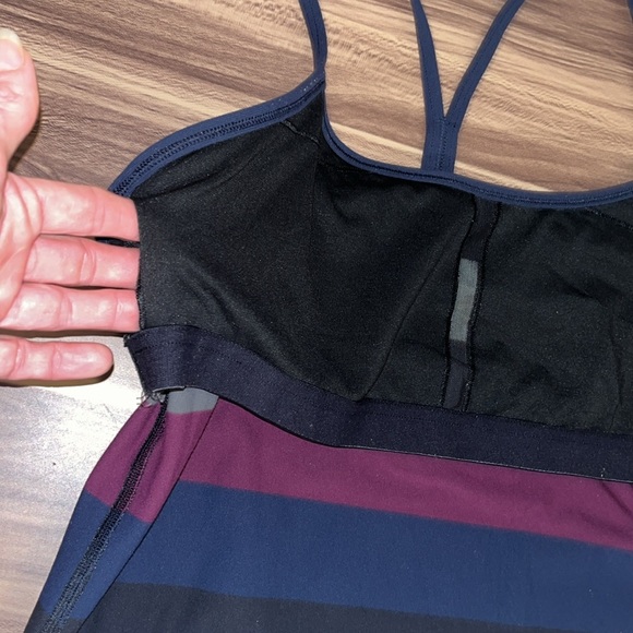 Lululemon power Y tank Lyon light striped tank top - Picture 9 of 16